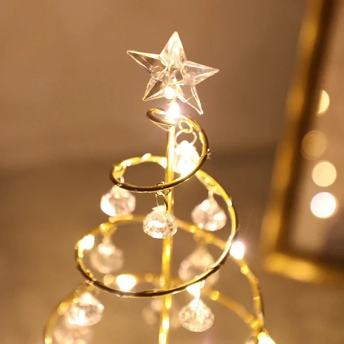 Kerstboomlamp spiraal – tafellamp met kristalachtige hangers en warm licht