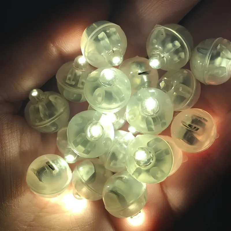 Feestlichtjes van 1,25 cm – led op knoopcel, in zeven kleuren