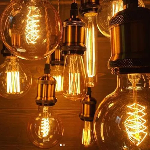 Filamentlampen met E27-fitting – dimbaar warm licht, elf vormen