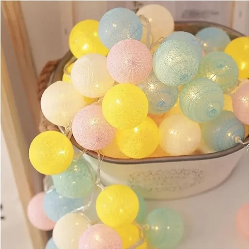 Snoerverlichting met katoenen bolletjes – tien kleursets, vijf lengtes