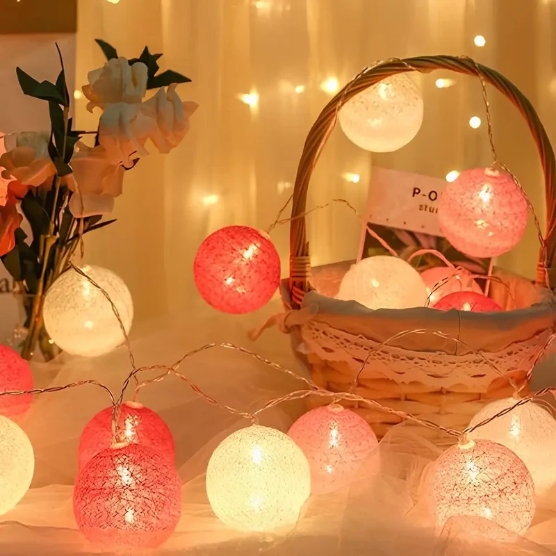Snoerverlichting met katoenen bolletjes – tien kleursets, vijf lengtes