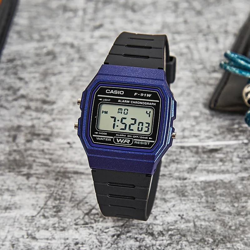 Orologio Casio F91W Retro impermeabile - Elegante, semplice, piccolo, quadrato, con display LCD, elettronico