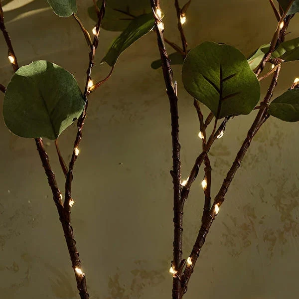Kunsttakken met lichtjes – buigbare olijf- of wilgentakken voor in een vaas