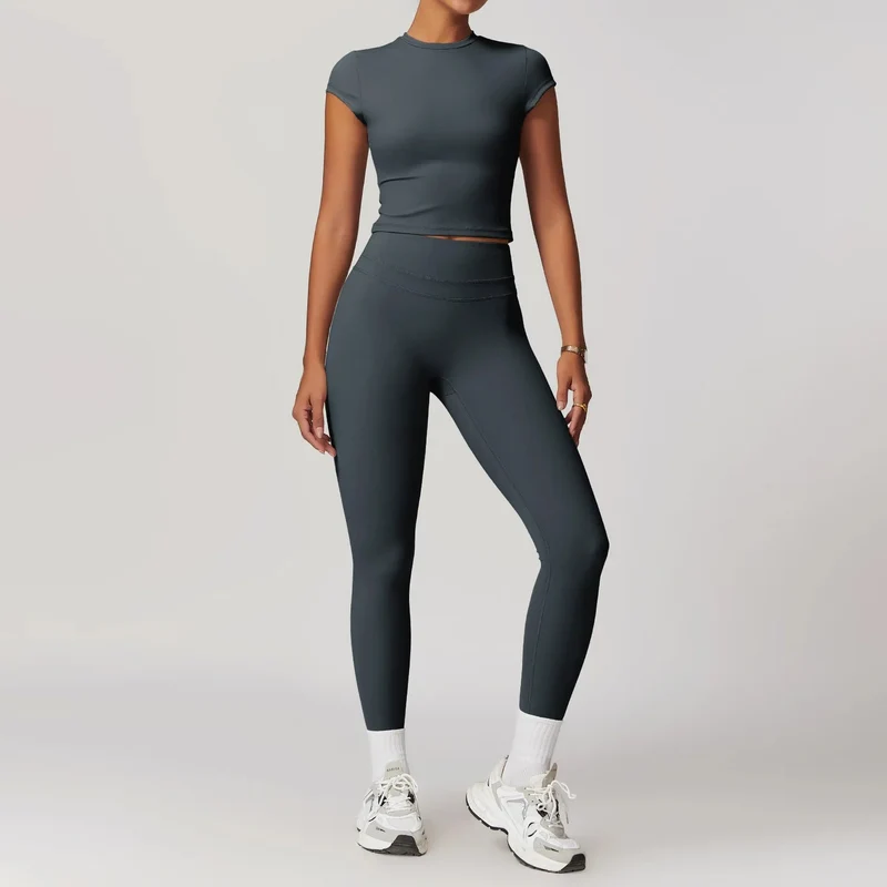 Completo yoga da donna Mikeyoga - 2 pezzi: leggings e top corto per allenamento sportivo.