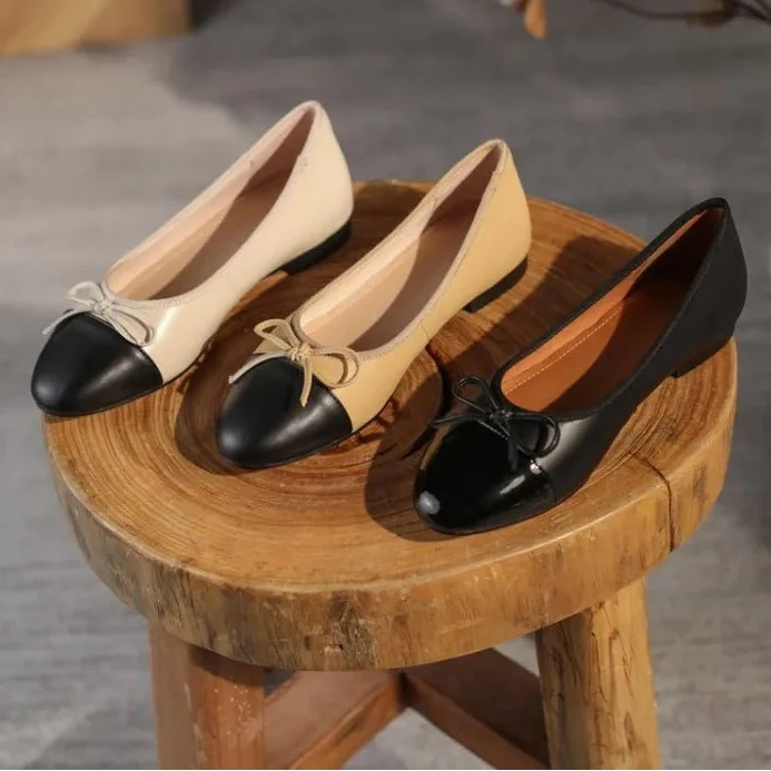 Ballerine di lusso in pelle da donna - Punta arrotondata con dettaglio a fiocco