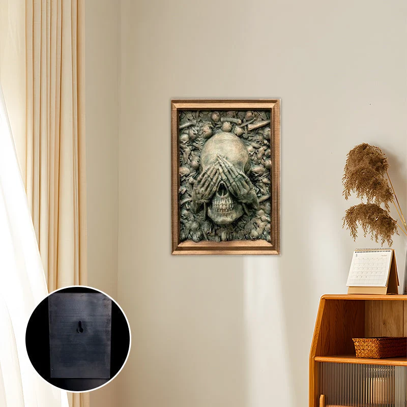 Wanddecoratie – Drie schedels in hars met gouden accenten en ophanghaak