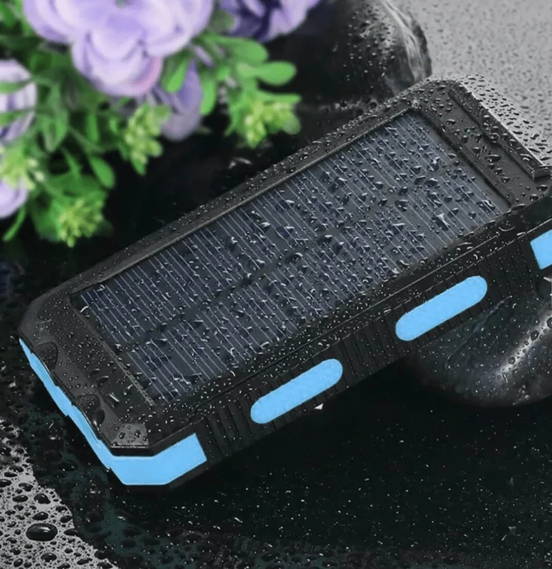 Powerbank op zonne-energie – Twee usb-poorten, IPX5 en ledzaklamp