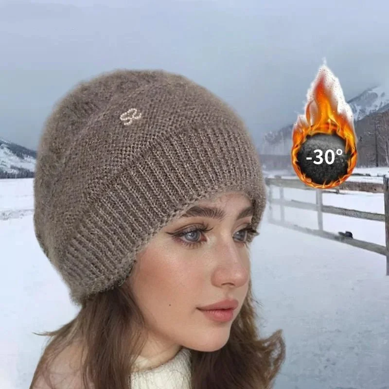 Comodo cappello invernale da donna in maglia per il massimo calore e stile.