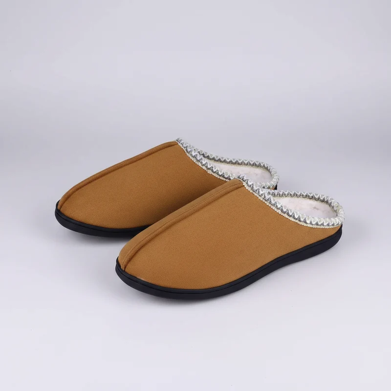 Pantofole invernali calde da donna in memory foam con suola antiscivolo