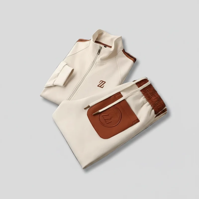 Elegante completo da uomo con giacca e pantaloni ricamati, perfetto per tutti i giorni.