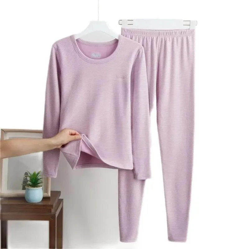 Intimo termico in cashmere e seta: il massimo comfort per uomo e donna.
