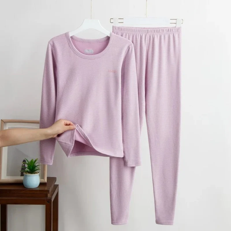 Intimo termico in cashmere e seta: il massimo comfort per uomo e donna.