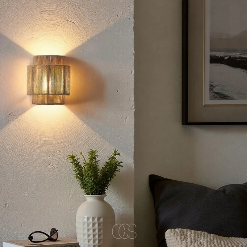 Rieten Wandlamp – Handgevlochten Design met E27 Fitting & Warm Lichteffect
