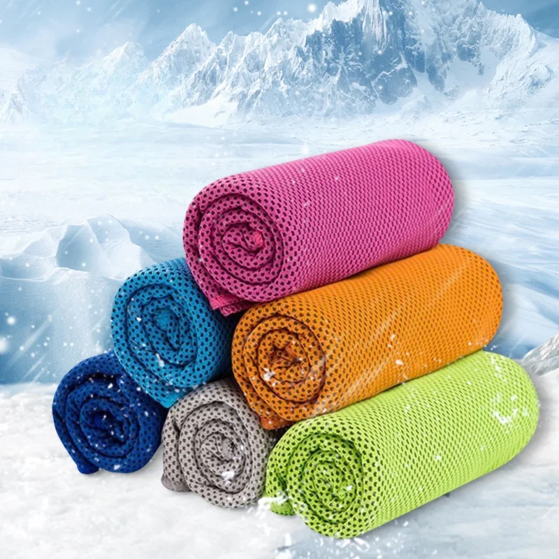 Koelhanddoek – Sneldrogende Microvezel & Compacte Siliconen Case