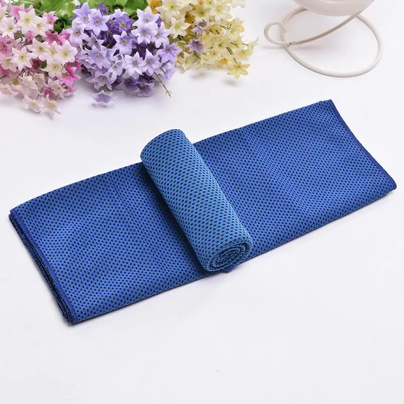 Koelhanddoek – Sneldrogende Microvezel & Compacte Siliconen Case