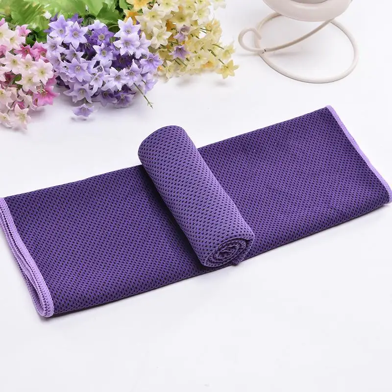 Koelhanddoek – Sneldrogende Microvezel & Compacte Siliconen Case