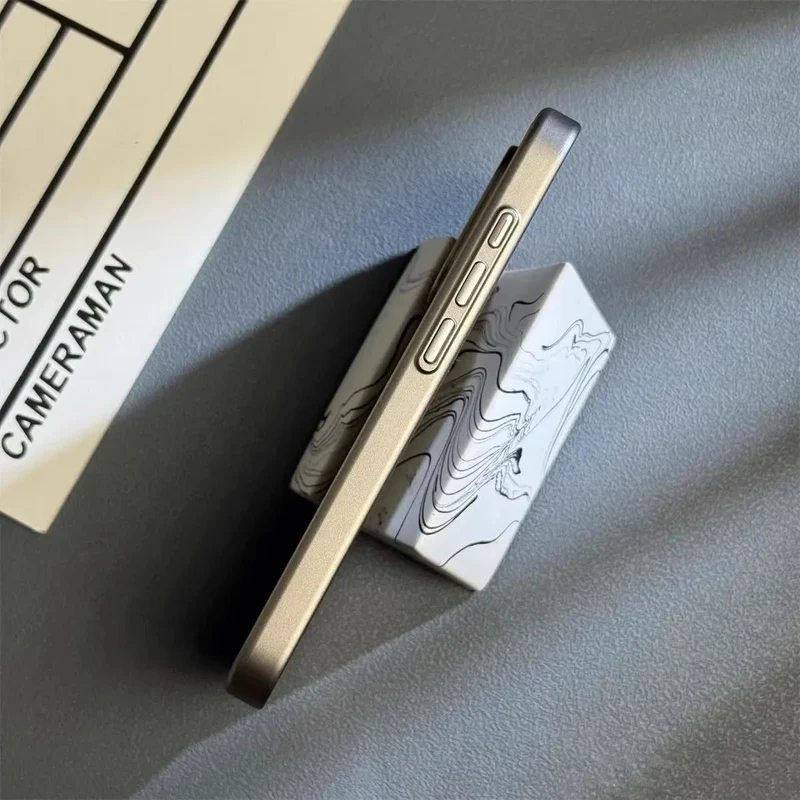 iPhone Hoesje met Ribbelstructuur – Slanke Beschermhoes met Camera- en Krasbescherming