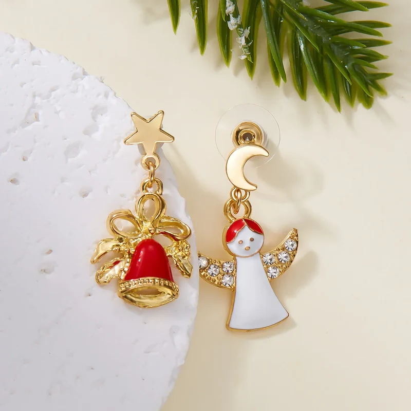 Frosty Charm Kerst Oorbellen – Asymmetrisch Ontwerp met Sneeuwman & Rode Strik, Lichtgewicht Feestaccessoire