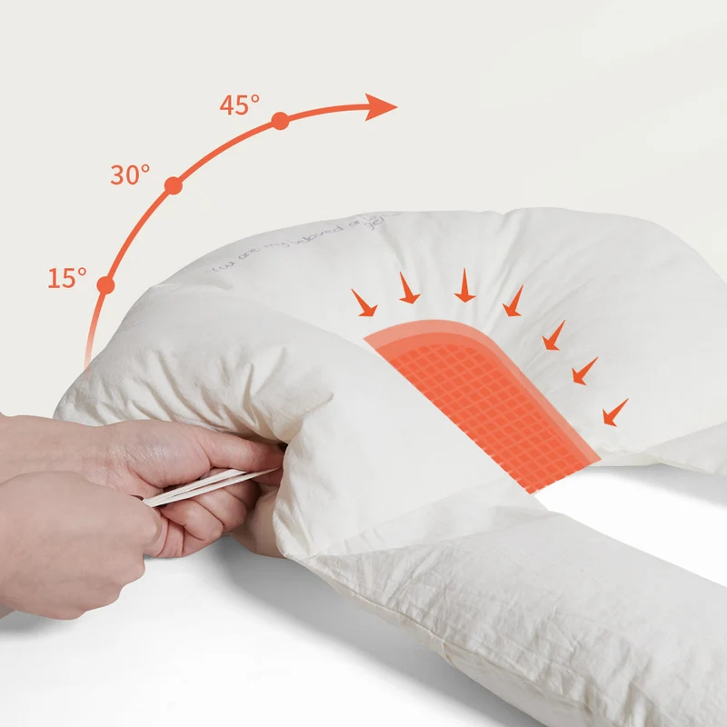 CuddlePure Babykussen – Antibacterieel Knuffelkussen met Ergonomisch Ontwerp en Zachte Stof