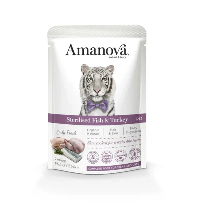 Amanova P12 Umido Gatto STERILISED Pesce Bianco e Tacchino