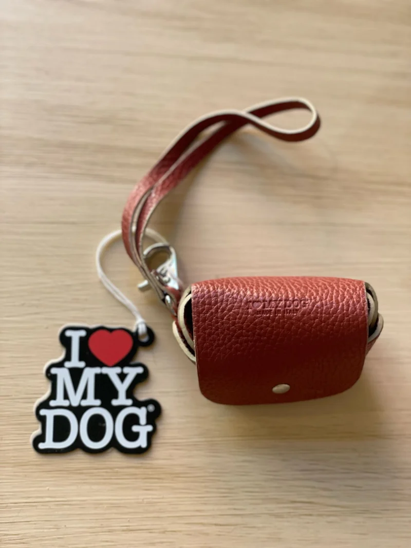 Porta Sacchetti in Pelle - I Love My Dog
