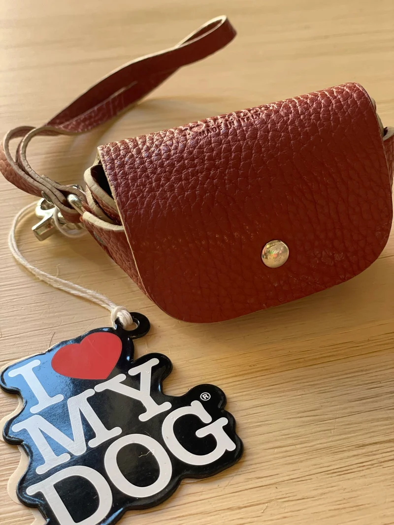 Porta Sacchetti in Pelle - I Love My Dog