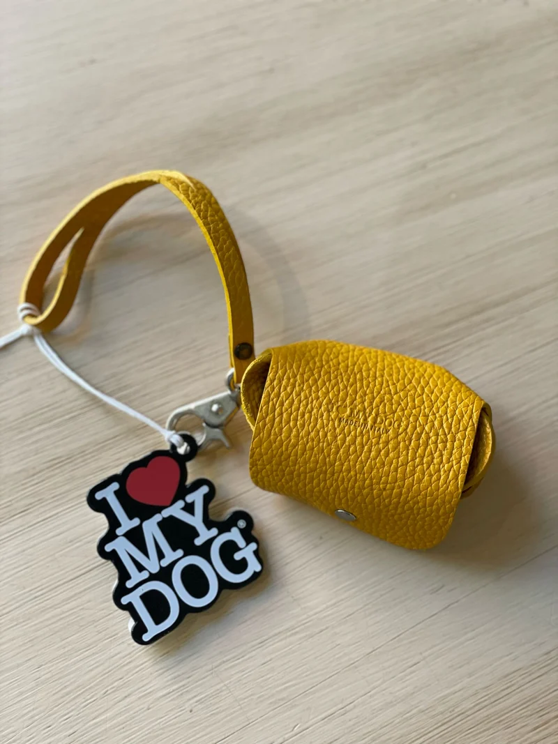 Porta Sacchetti in Pelle - I Love My Dog