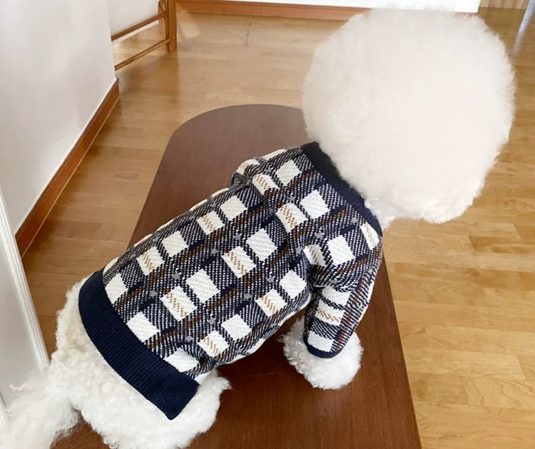 Pet Schnauzer Knitted Sweater Autumn and Winter Clothing Teddy Cat Cat Bichon Small Size Dogs VIP Pomeranian Dog Clothes