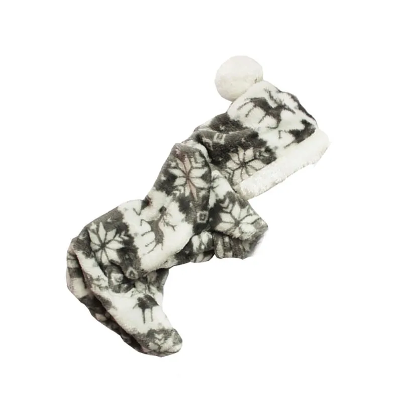 The New Autumn And Winter Snowflake Soft Fleece Dog Clothes Pet Dress Pattern Coral Velvet Deer Christmas Puppy Coat Four Ha