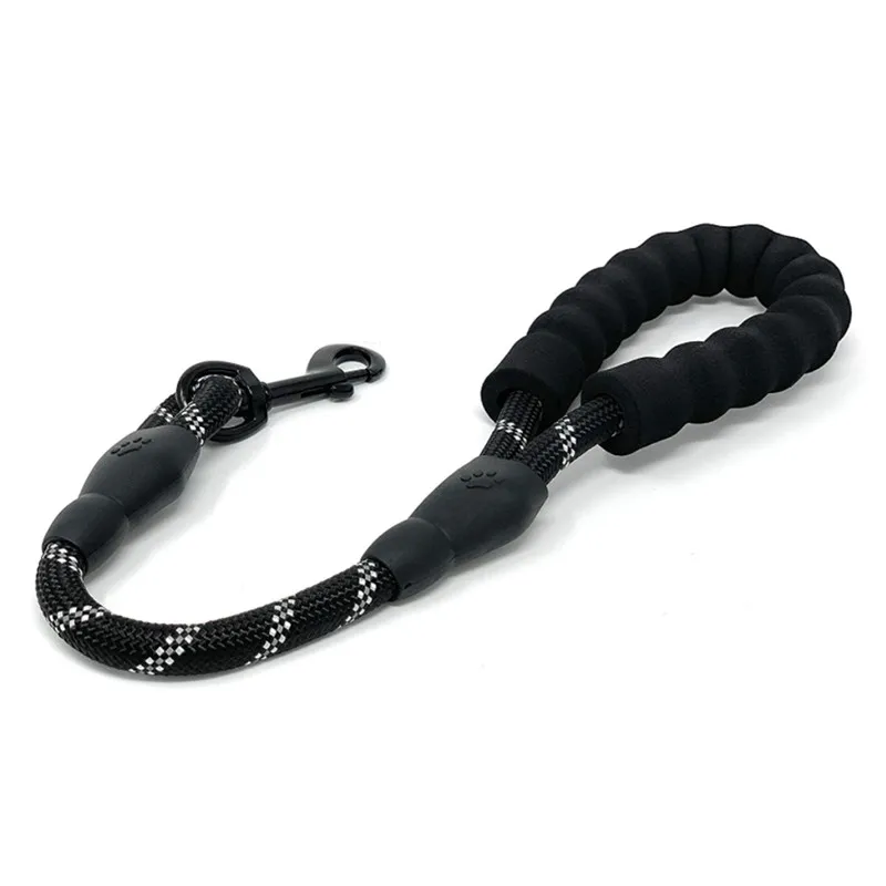 Dog Leash Short Leashes for Large Dog Walking Reflective Dogs Leash Comfortable Handle Pet Chain Rope Dogs Leashes Pet Supplies