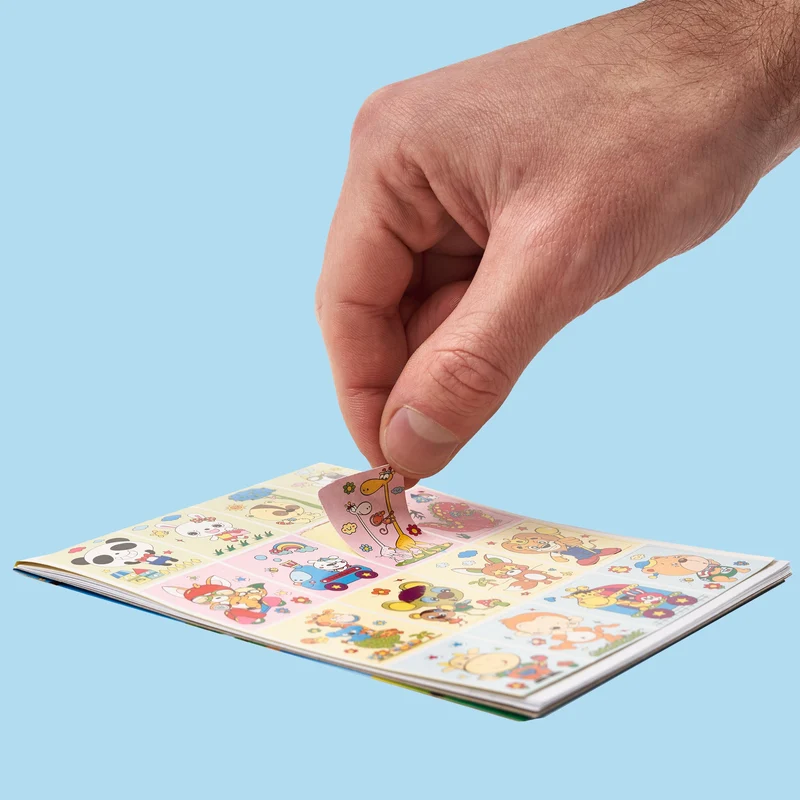 THE TWIDDLERS - 24 Mini Libri da Colorare con Adesivi per Bambini