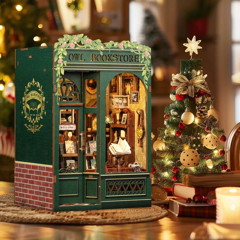 CUTEBEE Book Nook - Kit fai da te in miniatura, casa delle bambole in miniatura, casa delle bambole fai da te, con protezione antipolvere e luce LED, kit di costruzione per adulti (gufo Bookstore)