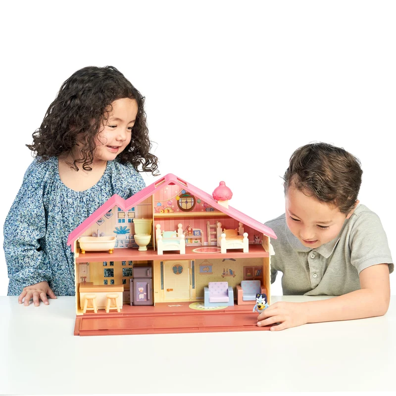 Bluey 13024, Heeler Family Home Play Set 1 Personaggio ufficiale Action Figure, Playhouse grande 4 camere, accessori per mobili e patio estraibile, Multicolore