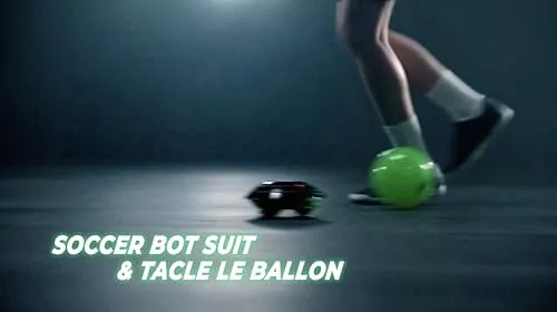 Giochi Preziosi SoccerBot - Pallone da Calcio Smart e Bot Interattivo, 3 Velocità, Giochi in Casa, Pallone per Bambini e Ragazzi, Allenamento Calcio, Gioco per Bambini dai 4 Anni