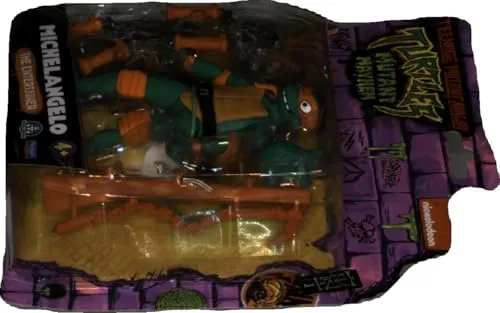 Giochi Preziosi - Michelangelo Tartarughe Ninja Caos Mutante, Michelangelo in versione Action Figure Base Articolata da 12 cm, Personaggio con Armi da Combattimento, Per Bambini dai 4 anni