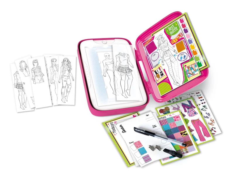 Clementoni Idea - Fashion Designer, Lavagna Luminosa Creativa per Bambine 7+ Anni, Set Abbigliamento con Supporto Pieghevole, Disegni e Modelli Unici, Gioco Creativo, Made in Italy, 18715