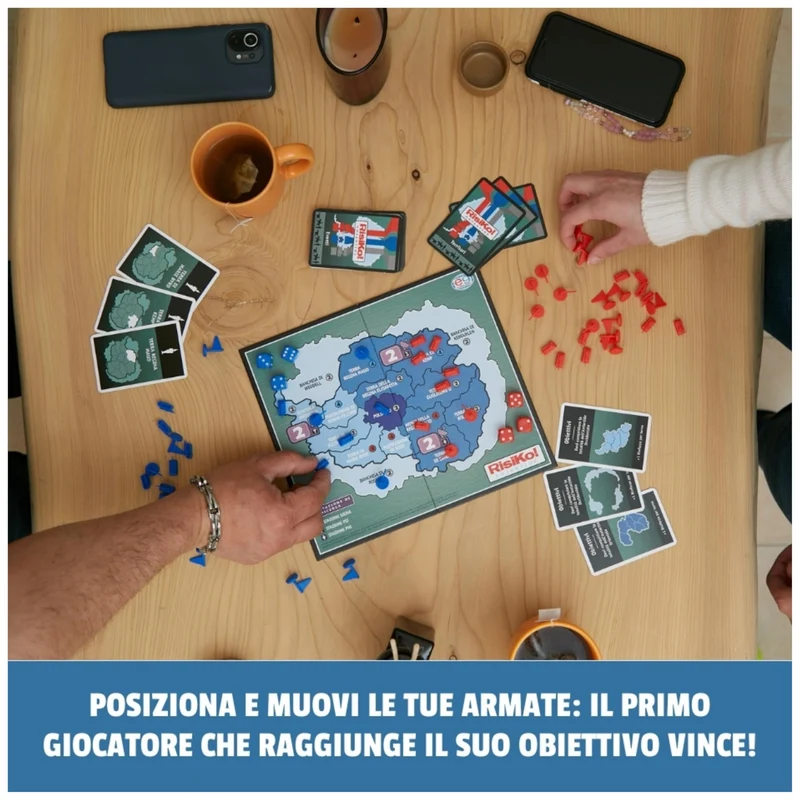 EDITRICE GIOCHI, Risiko! Antartide, Gioco di Strategia, 2 Giochi in Scatola in 1 per Sfide tra Amici e in Famiglia, Giochi da Tavolo per Adulti e Bambini, Espansione di Risiko e Gioco Singolo, 8+ Anni