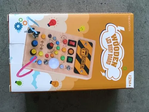 YIKANWEN Montessori Busy Board giocattolo da 1 2 3 anni, giocattolo in legno con musica e 10 LED interruttore della luce, giocattolo educativo sensoriale per neonati e ragazzi a partire da 1 2 3 4