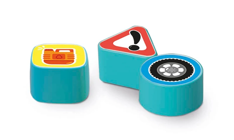 Clementoni - 17746 - Sofia Pronti Via - Macchinina Cavalcabile 3 in 1, Gioco Educativo Parlante con Luci e Suoni per Bambini 1 Anno, Made in Italy