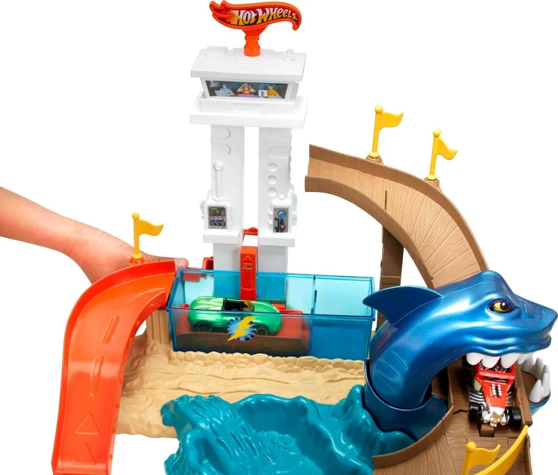 Hot Wheels- Playset Lo Squalo Sta Attaccando, Pista con Macchinina Cambia Colore, Giocattolo per Bambini 4+Anni, BGK04