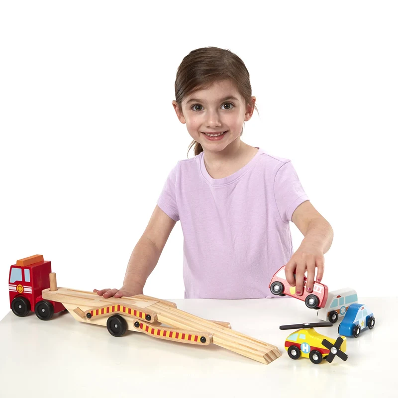 Melissa & Doug Carro Attrezzi Giocattolo 5 Pezzi Elicottero, Ambulanza, Macchina Polizia e Camion dei Pompieri | Giochi in legno | Camion per Bambini dai 3 ai 6 anni