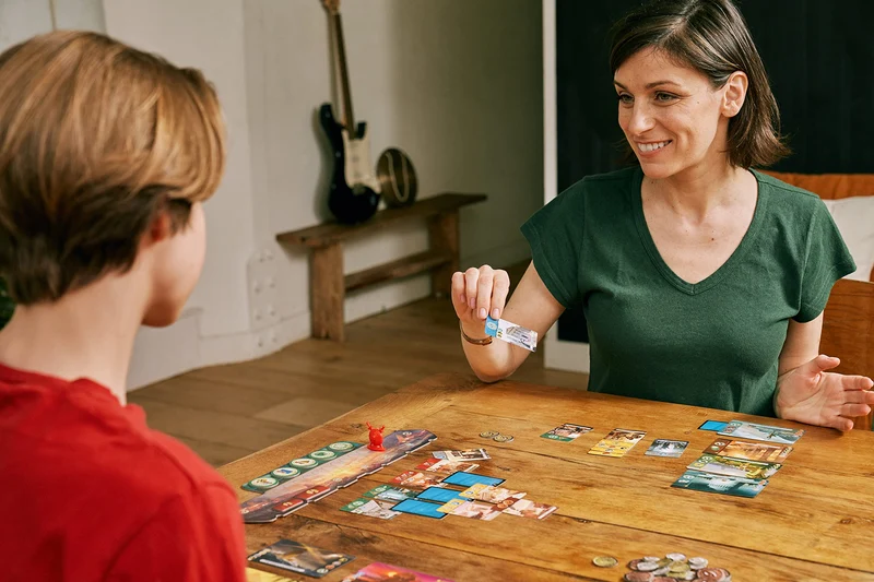 Asmodee - 7 Wonders Duel - Gioco da Tavolo di Strategia per 2 Giocatori, 10+ Anni, Edizione in Italiano