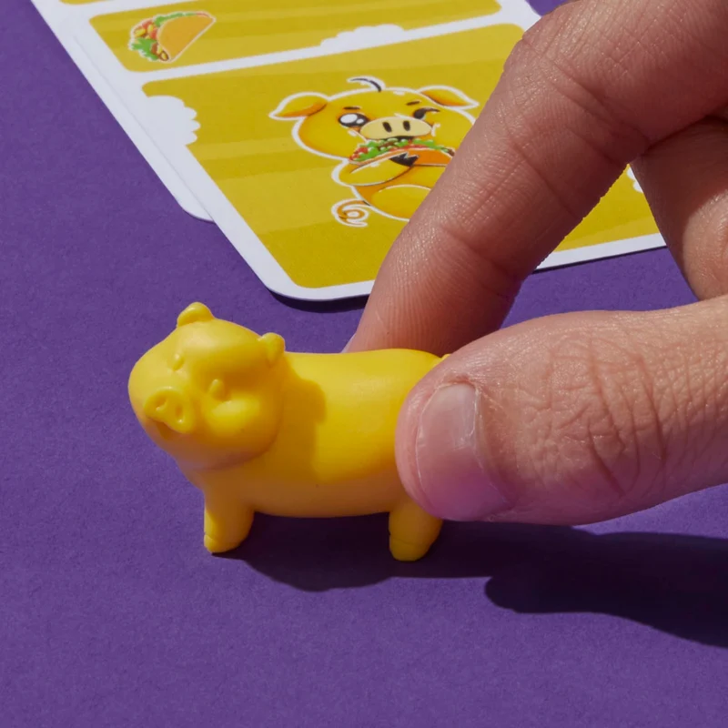 Piggy Piggy, gioco di carte, divertente e veloce gioco per famiglie, bambini, ragazzi e adulti, dai 7 anni in su, da 2 a 6 giocatori