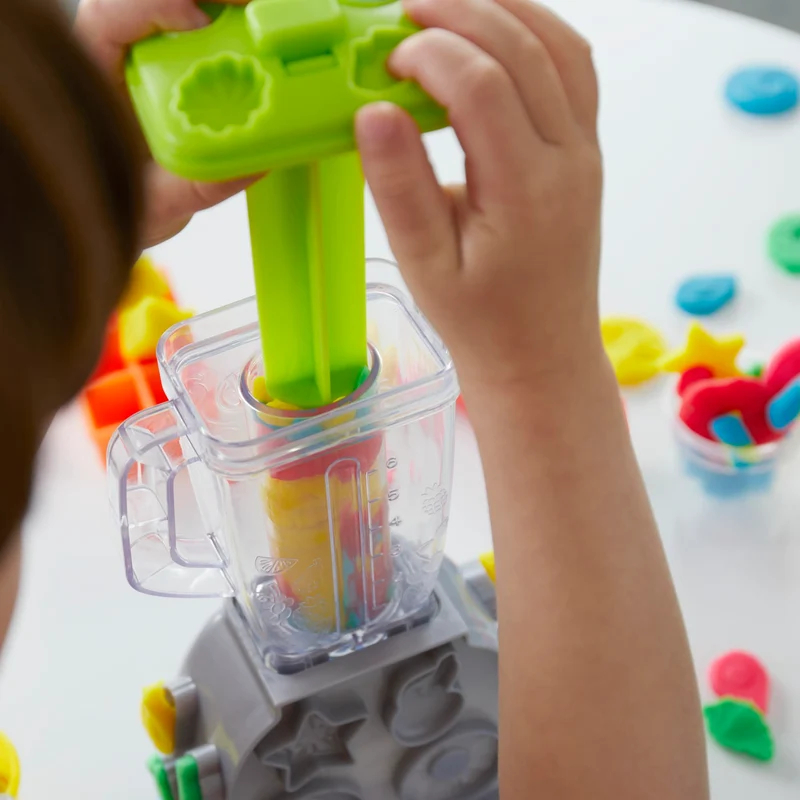 Play-Doh, playset Swirlin' Smoothies con frullatore Giocattolo