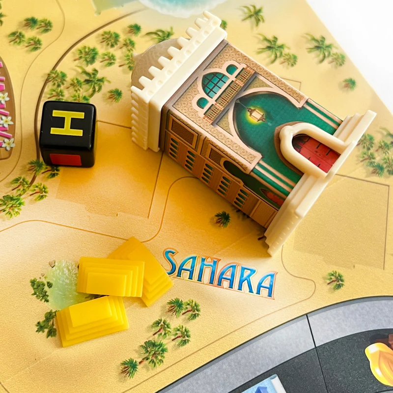 Asmodee, Hotel, Gioco da Tavolo, 8+ Anni, 2-4 Giocatori, Edizione in Italiano