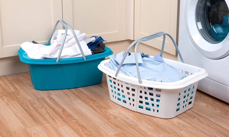Beldray La030450Tq Ceste Per La Biancheria In Durevole Plastica Con Manici, Turchese Bianco, 57 x 41 x 14 cm