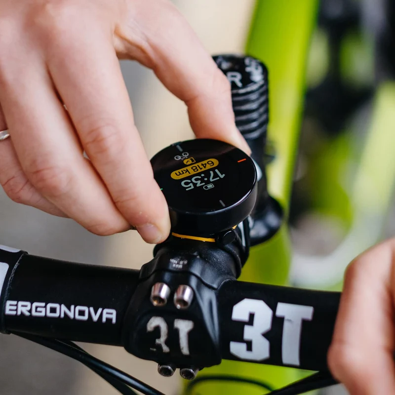 BEELINE Velo 2 Ciclocomputer GPS - Mappa di Navigazione Wireless Globale I Resistente alle Intemperie I Carica USB I Navigatore Bici con Supporto I Utilizzabile con Guanti