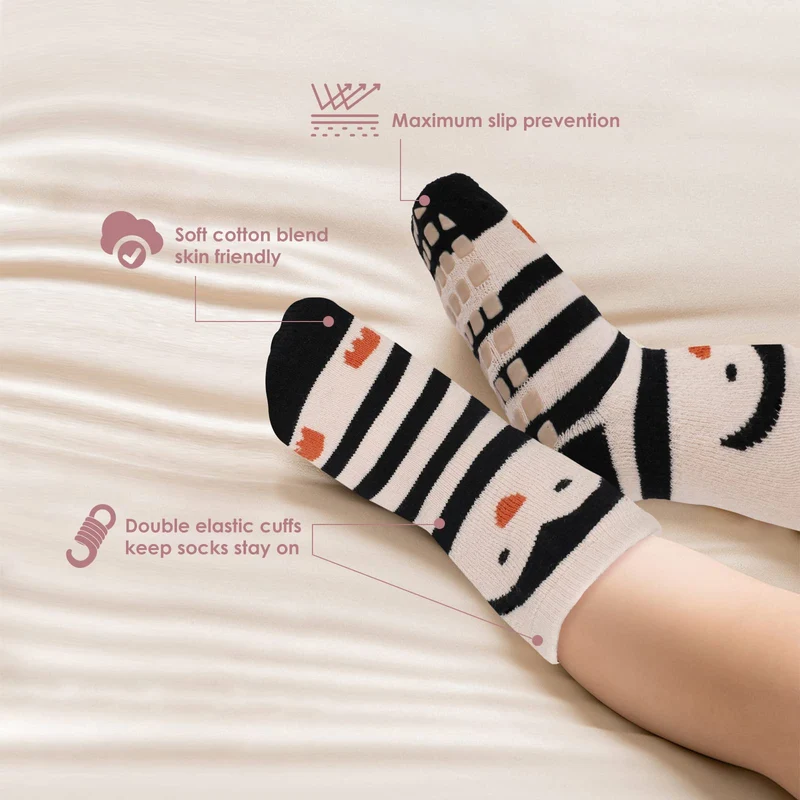 Simpeak 4 Paia Calzini Antiscivolo Bambino Cotone Bimbi Bambini, Invernali Addensare Neonato Calze para 1-3 Anni Bambino, Carino Zebra Volpe Pinguino Orso Pattern, M