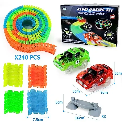 Pista Macchinine Luminosa Elettriche Auto Giocattolo Flessibile Pista Macchinine Colorate Carrera 240 Pezzi con 2 Glow Cars Macchinine Giocattolo per Bambini 3 4 5 6 Anni