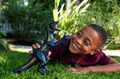 Jurassic World - Indoraptor Dinosauro Cerca e Attacca con attrezzatura di tracciamento e 3 funzionalità di attacco, Giocattolo per Bambini 4+ Anni, HKY12